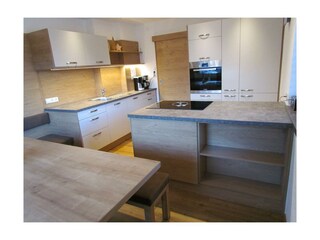 Zillertal-Fügenberg-Landhaus-Kröll-Gästehaus-Küche