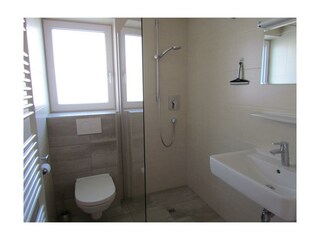 Zillertal-Fügenberg-Landhaus-Kröll-Gästehaus-Bad-W