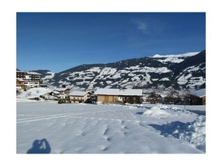 Zillertal-Fügenberg-Landhaus-Kröll-Gästehaus-Winte