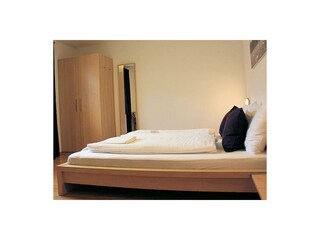 Schlafzimmer A