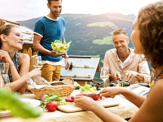 2013_07_23_Chalets_M09_aussen_essen_085