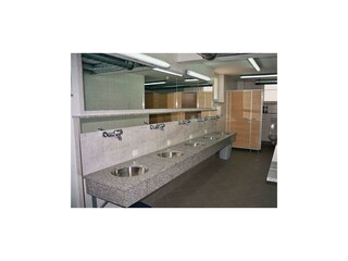 Waschraum 1