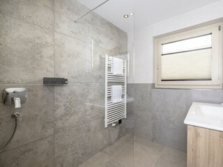 Badezimmer Apartment Enzian