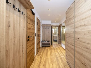 Garderobe Apartment Enzian und Alpenrose