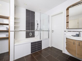 Badezimmer Apartment Christina