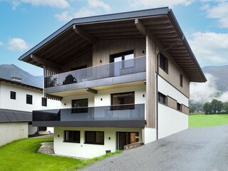 Appartement_Black_Mountain_Briezergasse_5_Fuegen_H