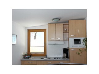 Ferienwohnung-Hollaus-Elisabeth-Stumm-Küchenblock1