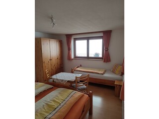 Dreibettzimmer