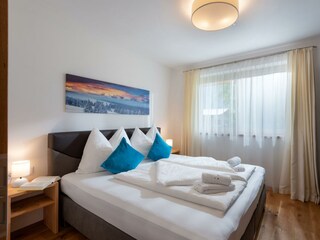 Ferienwohnung_Gartner_Gartnerweg_16_Uderns_Schlafz