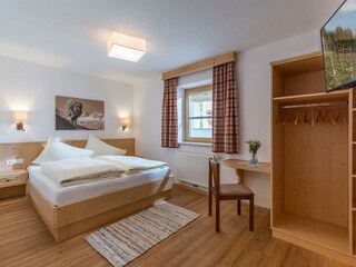 Appart_Klocker_Neubauweg_13_Kaltenbach_Schlafzimme