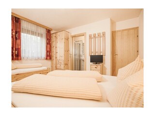 2014.12.20_daum.f.appt.025.booking