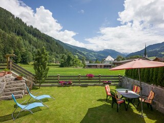 Barbara_Bernardi_Lenzengasse_5_Stumm_Garten