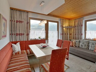 Appartement Talblick Wohnzimmer