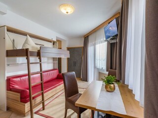 Seetals_Wohnwelt_Ferienwohnung_Gaensebluemchen_Woh