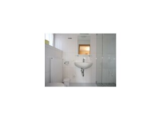 Zillertal-Ried-Mountain View Hochzillertal-Badezim