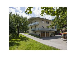 Haus mit Ferienwohnung