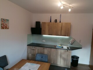 Neu eingerichtete Wohnküche