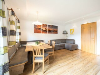 Wohnecke in Küche der Wohnung Panorama