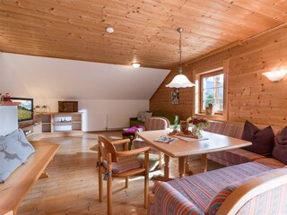 Bauernhaus_Hanser_Kathrin_Dorfstrasse_88_Uderns_Wo