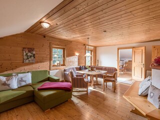 Bauernhaus_Hanser_Kathrin_Dorfstrasse_88_Uderns_Wo