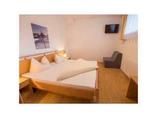 sonnseitn_appartement_neuhuettn_PRINT_01