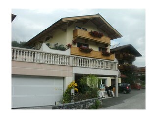 Zillertal-Aschau-Ferienwohnung-Haus-Holaus-Michael