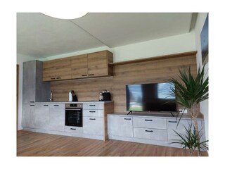 Zillertal_Hart_Apart Haselbach_Wohnküche_Fernsehe