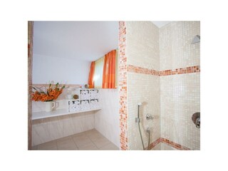 Saunabereich & Dusche