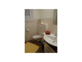 Badezimmer 2