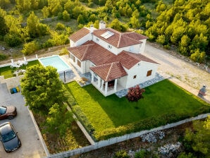 Whitestone Villa Dubrava - Brodarica - image1