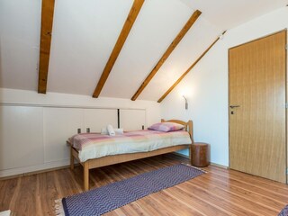 Holiday house Puljane Features 33