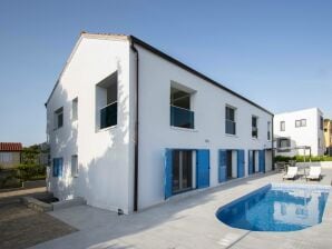 Villa Blue Chill - Brodarica - image1