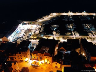 Apartment Kastel Novi  25