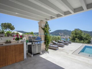 Summer kitchen and BBQ