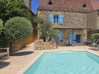 Villa Domme Outdoor Recording 9