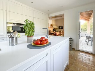 Villa Lorgues Features 25
