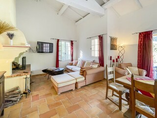 Villa Lorgues Features 27