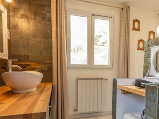 Villa Eyragues Features 23