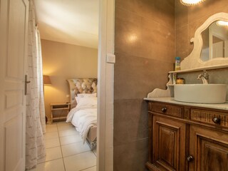 Villa Eyragues Features 28