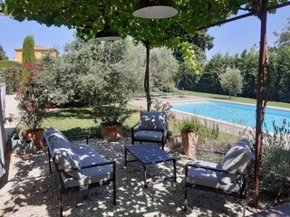 Villa Châteaurenard Outdoor Recording 9