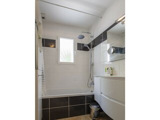 Villa Pertuis (Vaucluse) Features 30