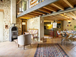 Villa Pyrénées-Orientales Features 24