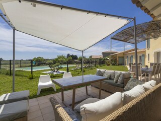 Villa Piolenc Outdoor Recording 12