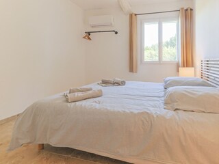 Villa Monteux Features 20