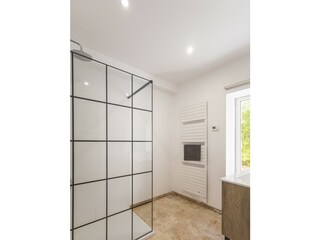 Villa Monteux Features 28