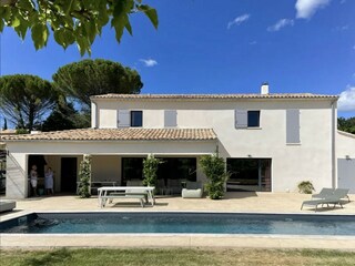 Villa Malaucène Outdoor Recording 2