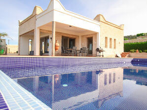 Villa Mileca (8p) with pool in stunning Marrakech - Essaouira - image1