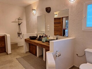 Villa Saly Features 25