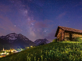 Kleinwalsertal bei Nacht