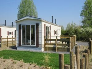 Holiday park Comfortable chalet with microwave in Kempen region - Mol - image1